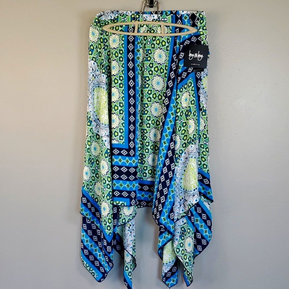 NWT By&By Boho Turqouise, Navy & Lime Patterned Skirt. Size Medium